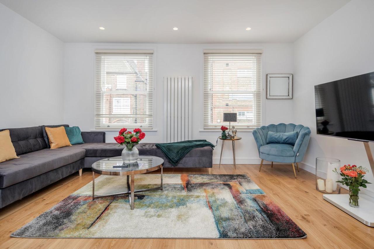 Beautiful 2 Bedrooms Split Level Fulham Apartment Лондон Экстерьер фото